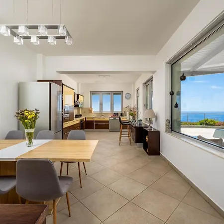 Zafira - Seaview Manor With Heated Pool Villa Kallithéa