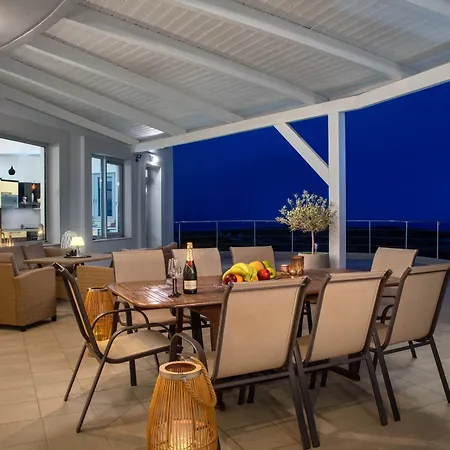 Вилла Zafira - Seaview Manor With Heated Pool Каллифея