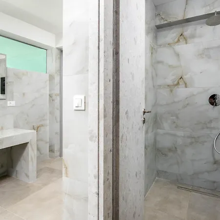 Zafira - Seaview Manor With Heated Pool * Каллифея