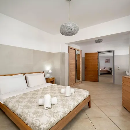 Zafira - Seaview Manor With Heated Pool Вилла