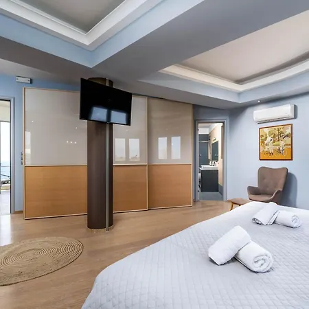 Вилла Zafira - Seaview Manor With Heated Pool Каллифея